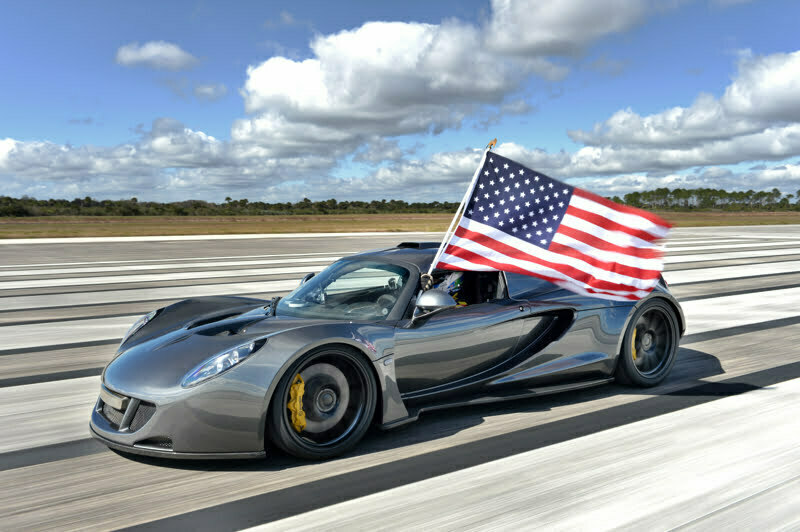 Hennessey Venom GT new with us flag