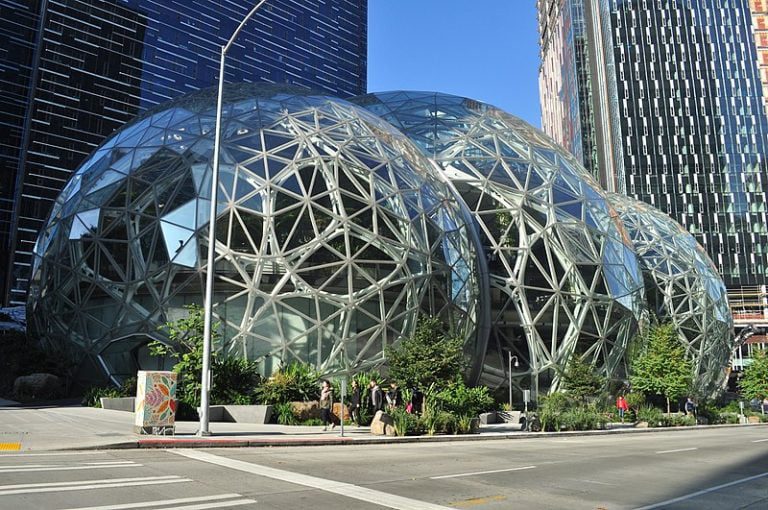 Amazon top 10 biggest companies in the world