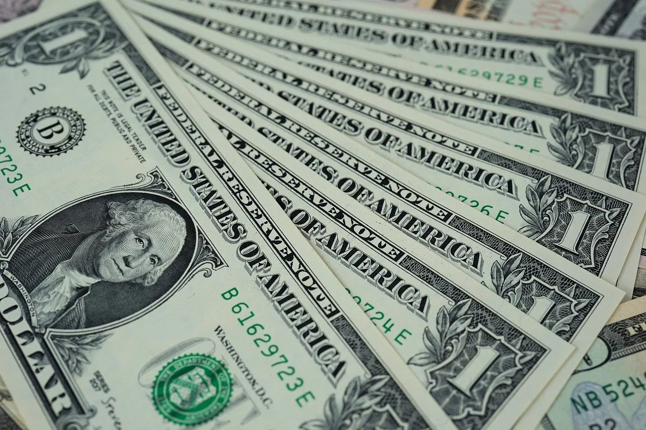 us doller one of the top 10 strongest currencies in the world