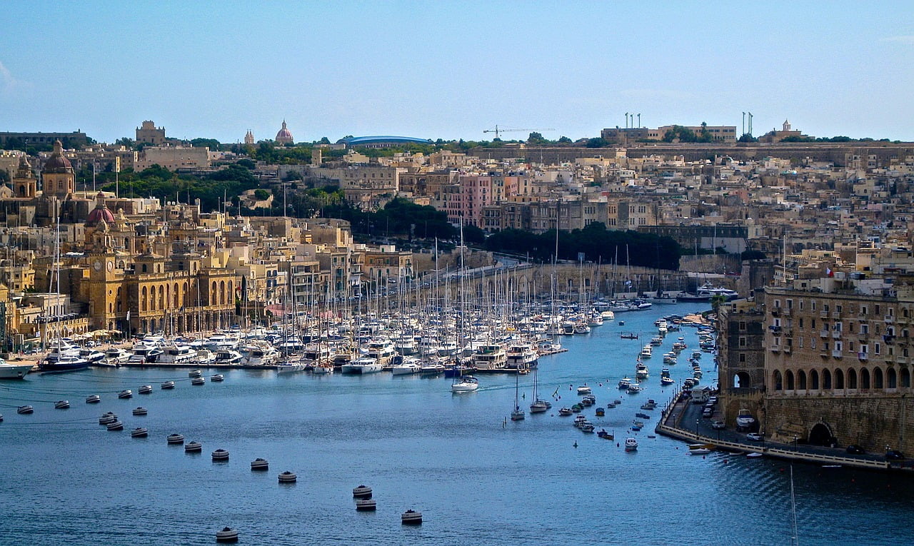 smallest country malta city