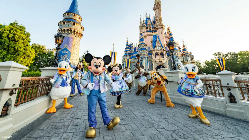 disney in US new one of the top 10 most visited country in the world