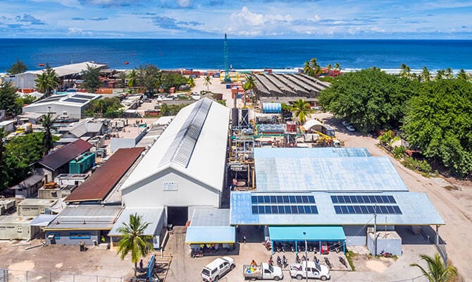 smallest country Nauru houses