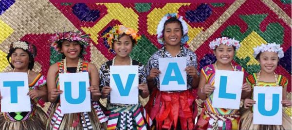 least population Tuvalu kids