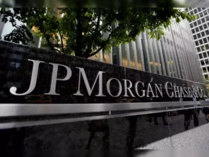 JPMorgan Chase largest bank by market cap worldwide