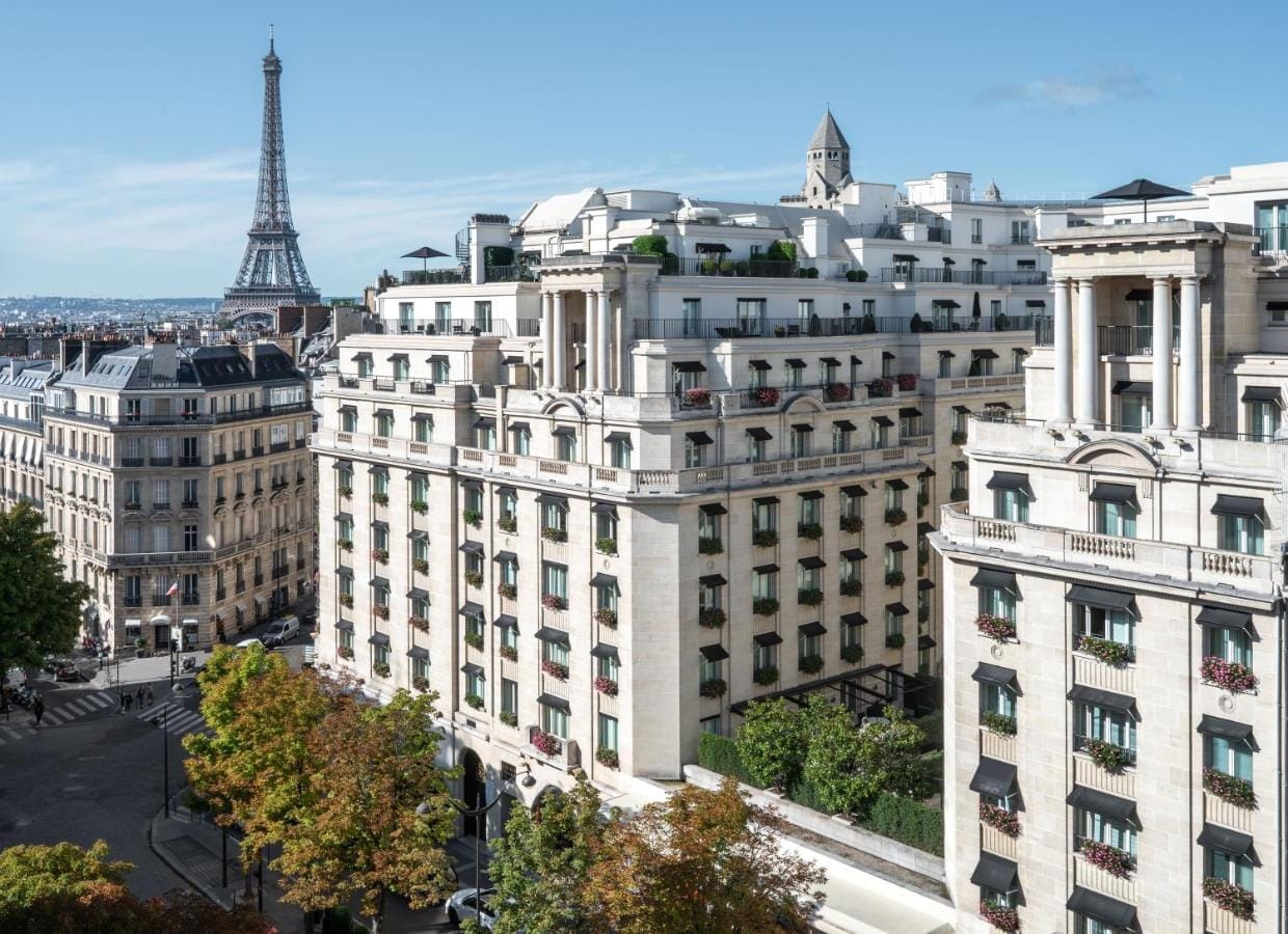 Four Seasons Hotel George V one of the most luxurious hotels in the world