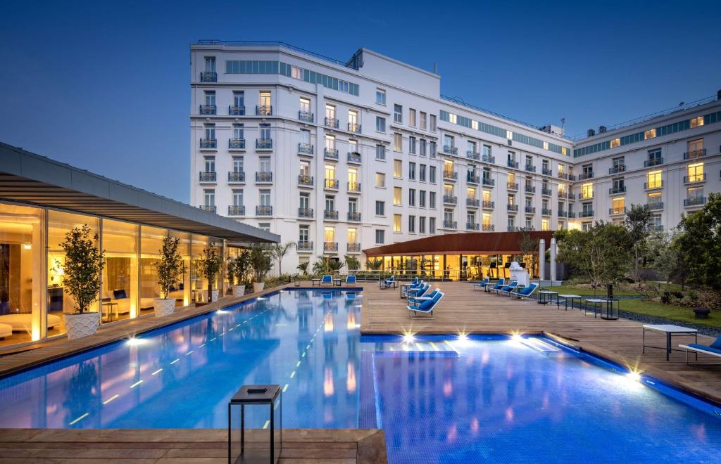 Hotel Martinez - The Penthouse Suite most expensive hotel in the world