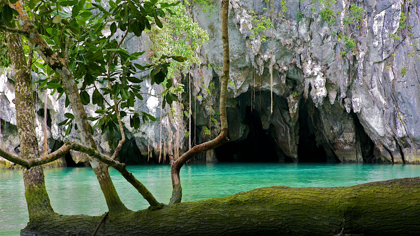 Puerto Princesa Underground River, Philippines – Nature’s Hidden Gem