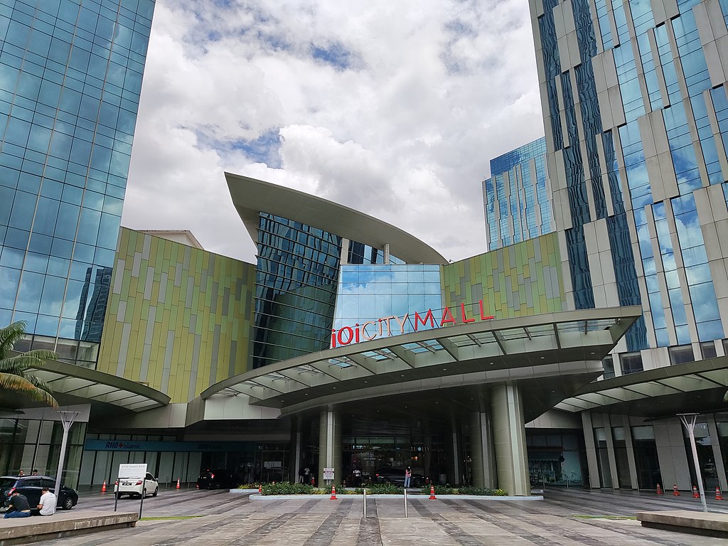 IOI City a largest shopping mall in the world