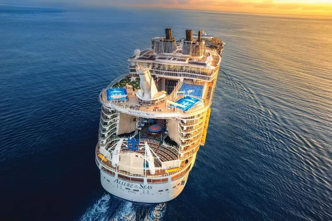Top 10 Biggest Ships In The World 2025 7 Allure of the Seas one of the biggest cruise ships in the world