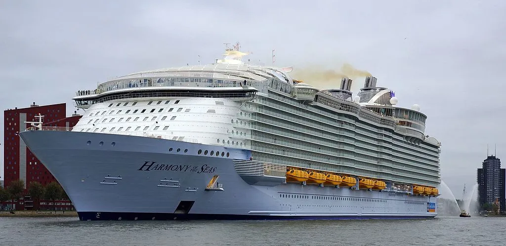Top 10 Biggest Ships In The World 2025 9 Harmony of the Seas one of the biggest cruise ships in the world
