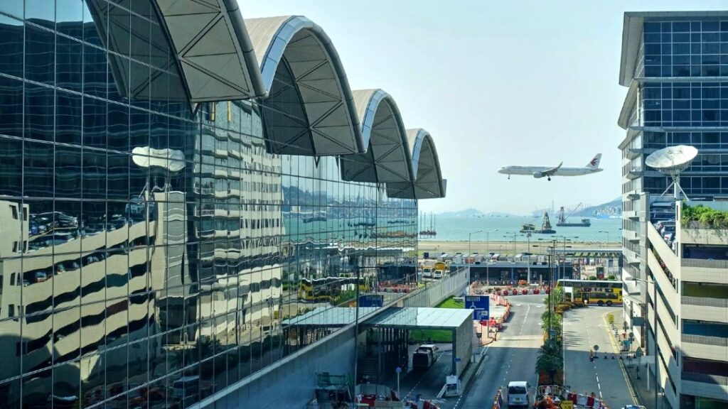hong kong new one of most beautiful airports in the world