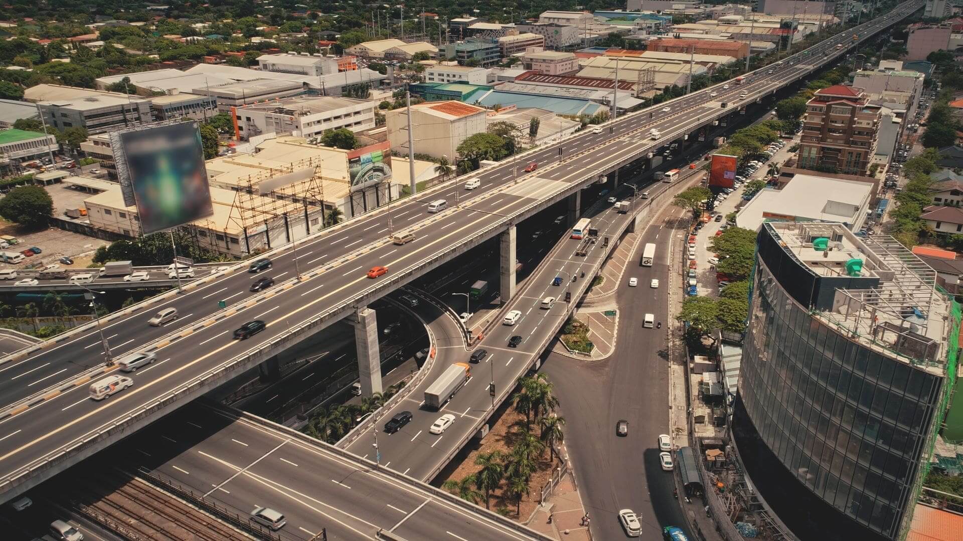 Metro Manila Skyway System one of the  longest bridges in the world