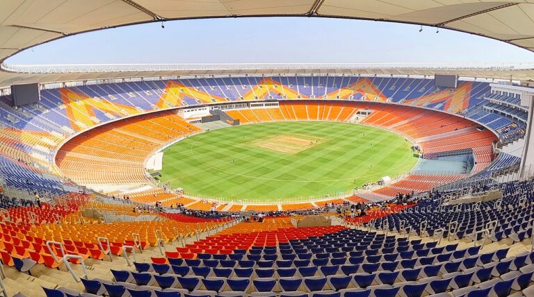 motera top 10 biggest sports stadiums in the world